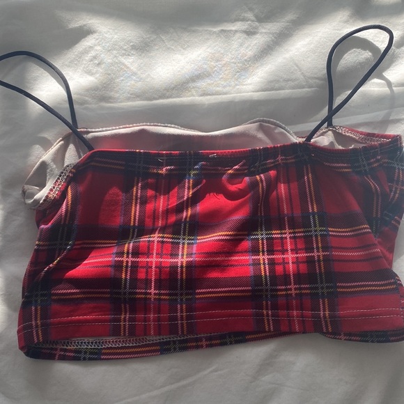 Shein xs crop top - Picture 2 of 6